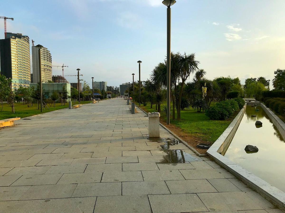Batumi Orbi Beach Tower エクステリア 写真